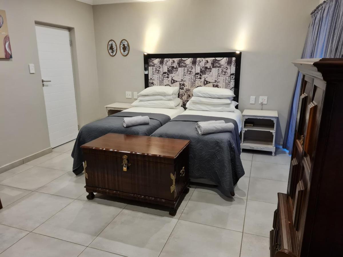 House Mulberry Guesthouse Pretoria-Noord Rom bilde